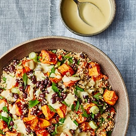 Couscous salade met zoete aardappel en zwarte boontjes (traiteurs)